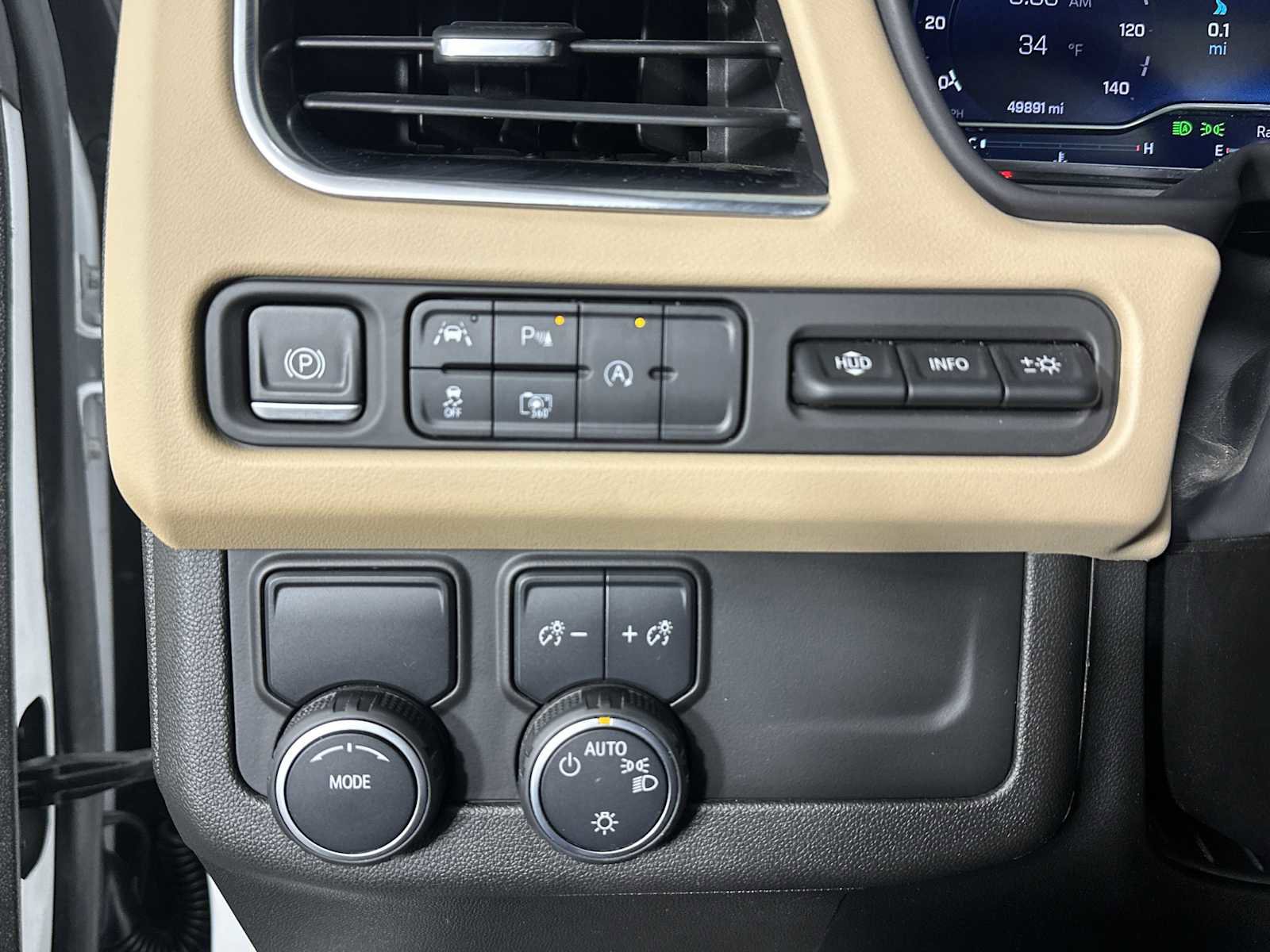 Used 2023 Chevrolet Tahoe Premier image 28