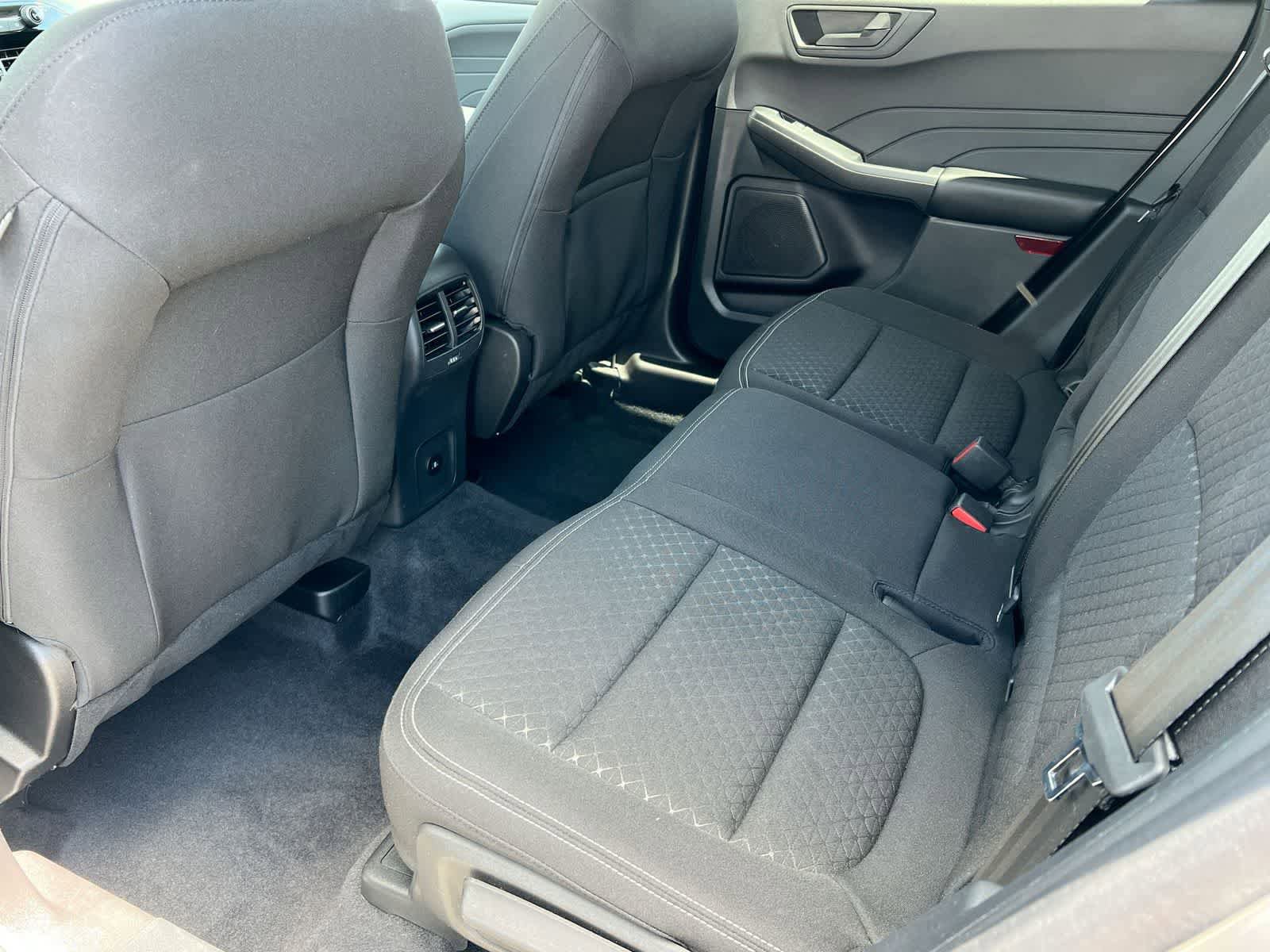 Certified 2023 Ford Escape Active AWD/4WD image 18