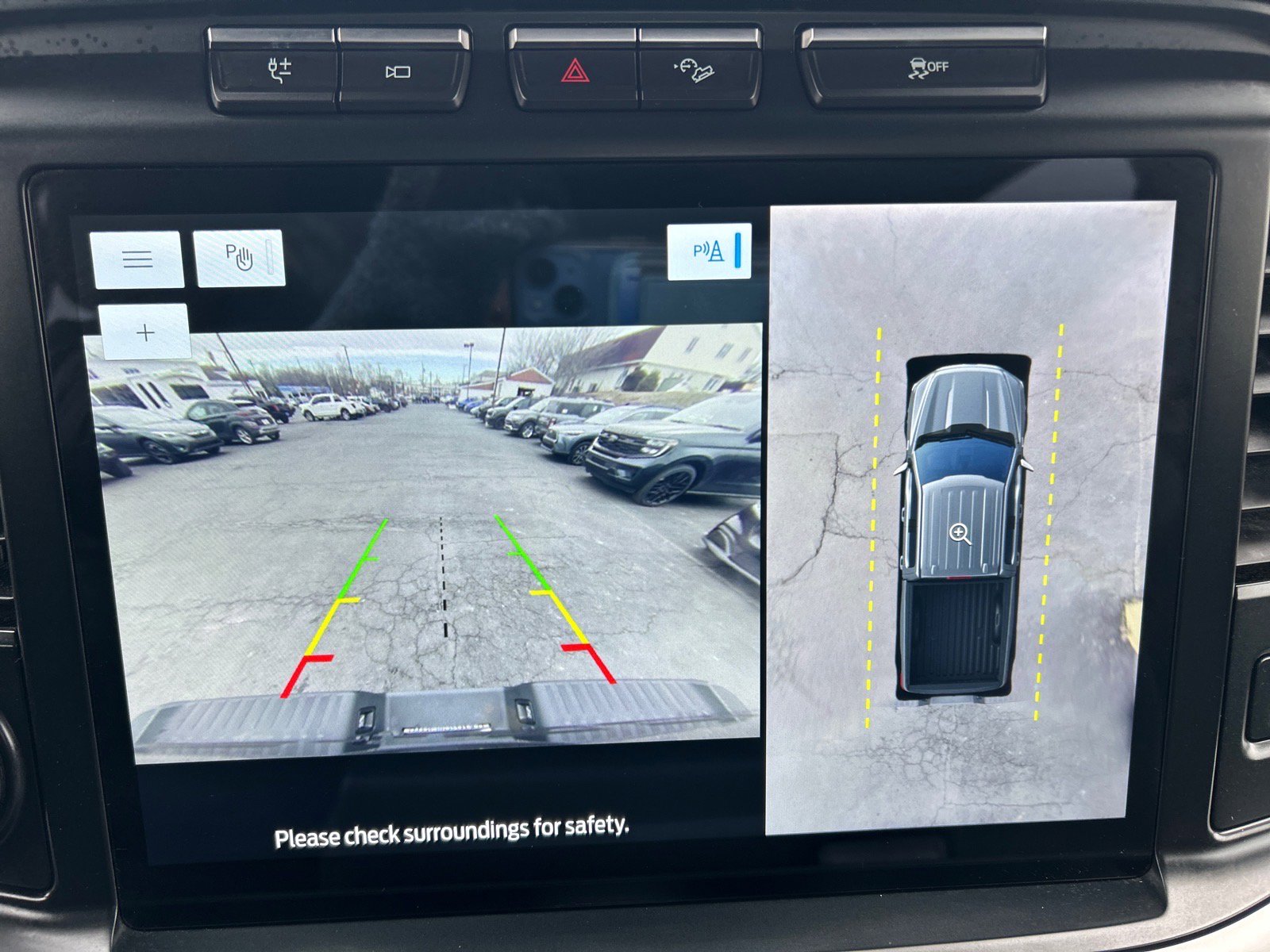 Certified 2022 Ford F150 XLT w/ Equipment Group 302A High image 28