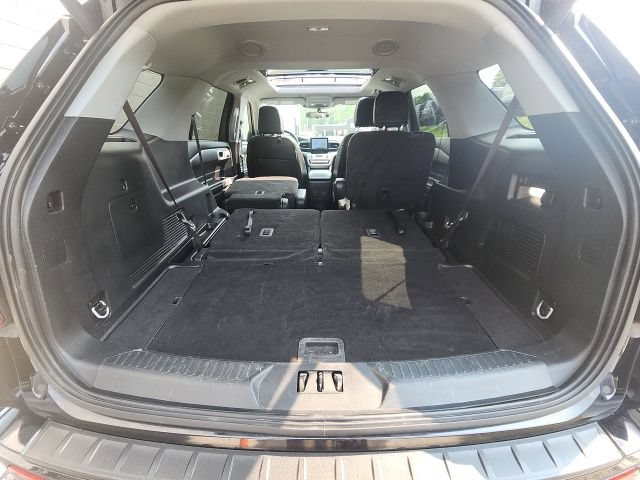 Certified 2023 Ford Explorer XLT w/ Equipment Group 202A AWD/4WD image 21