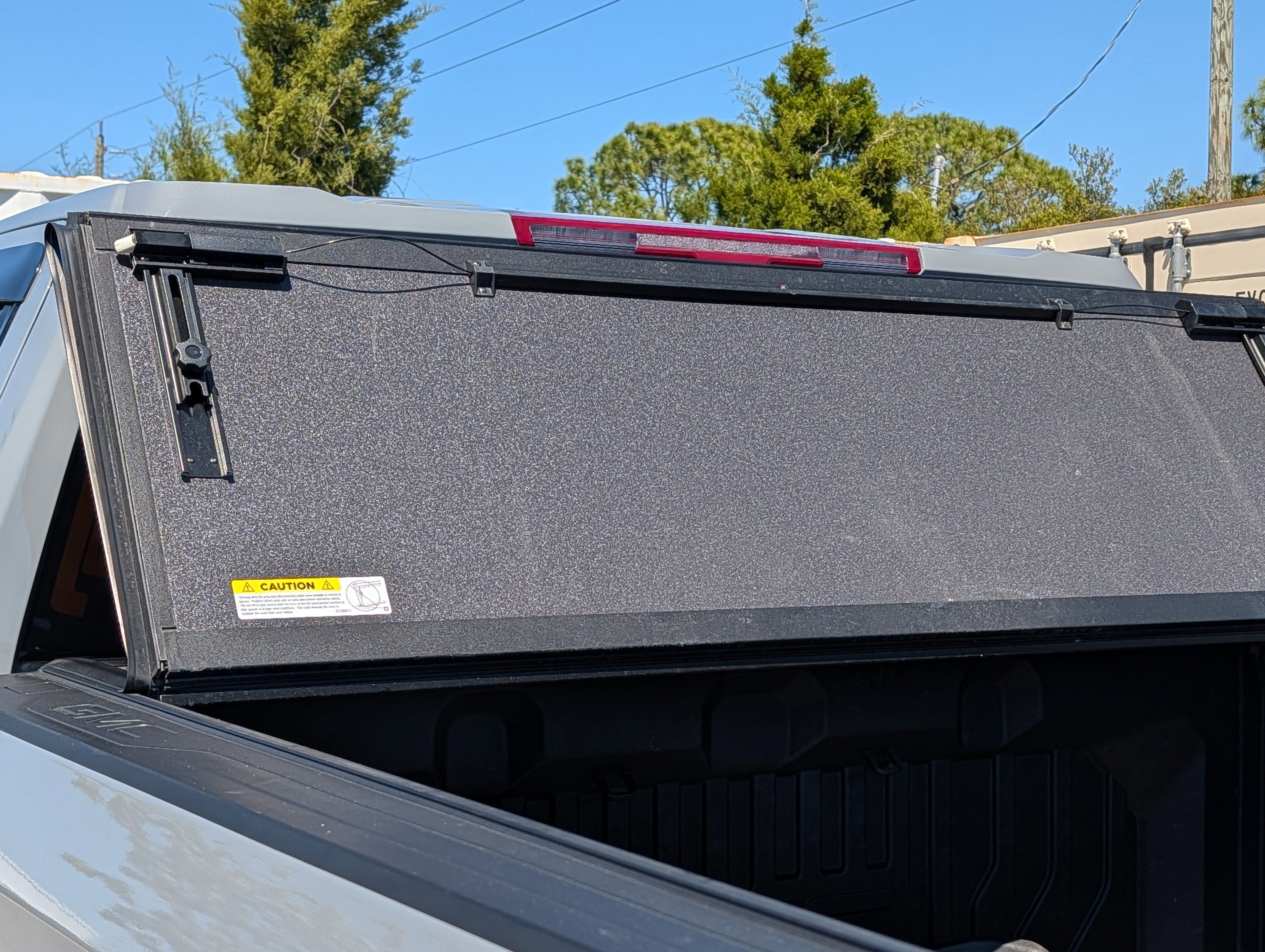 Used 2025 GMC Sierra 1500 AT4 w/ AT4 Premium Package image 23