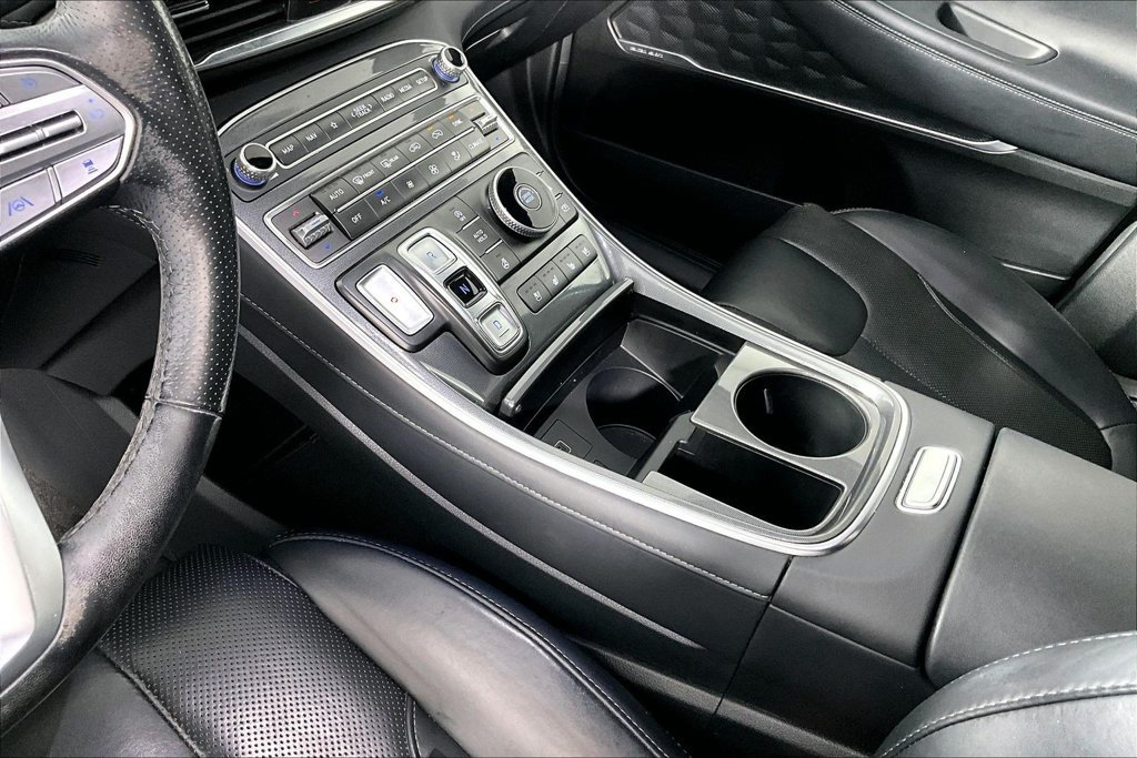 Used 2022 Hyundai Santa Fe Calligraphy FWD image 17