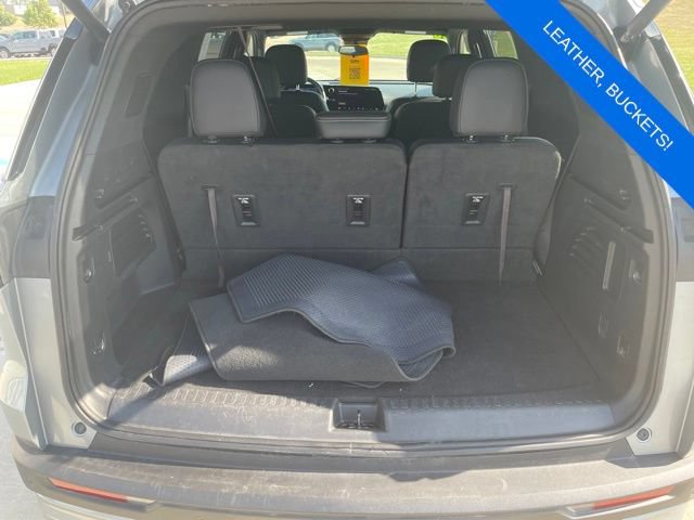 Used 2025 Chevrolet Traverse LT AWD/4WD image 20