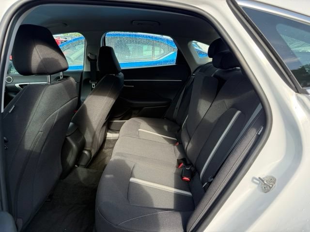 Used 2025 Hyundai Sonata SEL FWD image 5