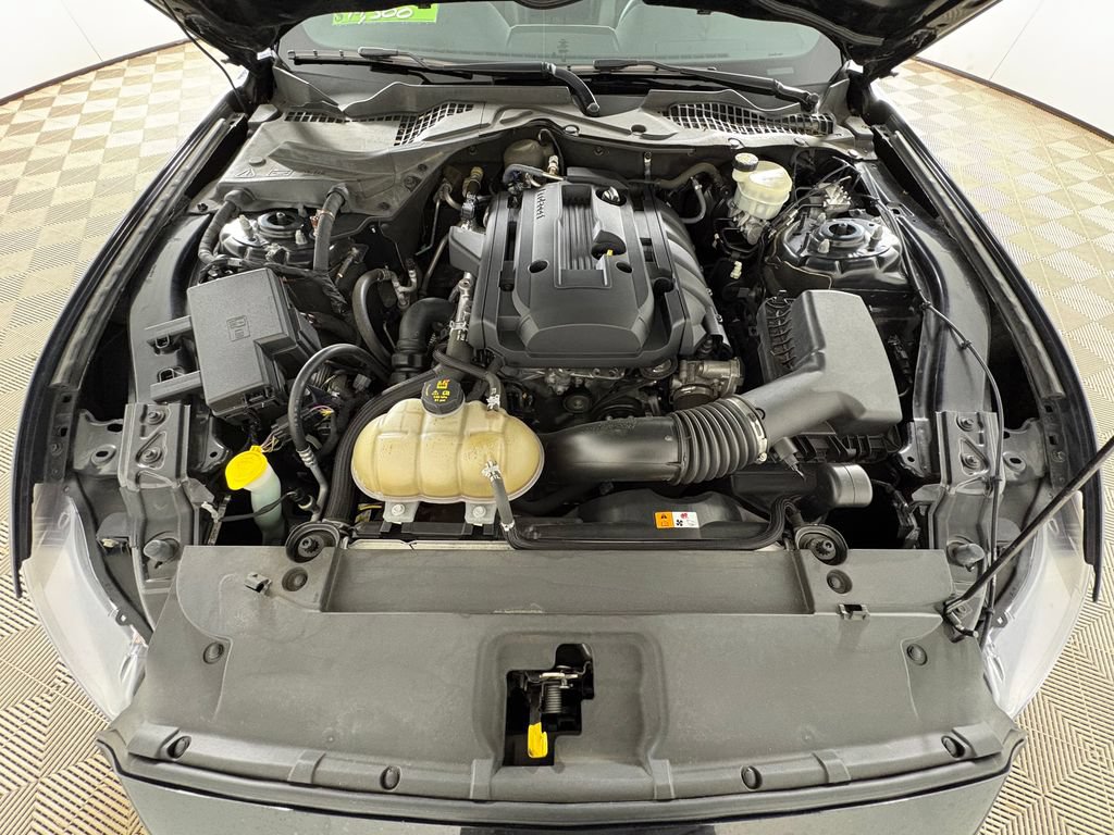 Certified 2017 Ford Mustang Premium RWD image 32