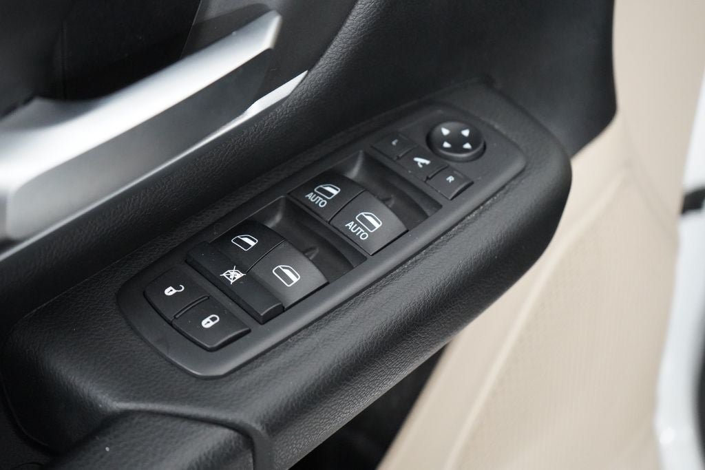 Used 2020 RAM 1500 Big Horn AWD/4WD image 29