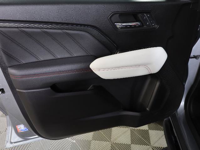 Used 2024 GMC Canyon AT4X AWD/4WD image 32