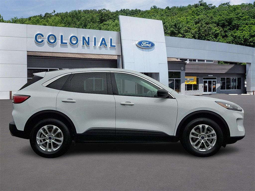 Certified 2022 Ford Escape SE w/ Convenience Package image 5