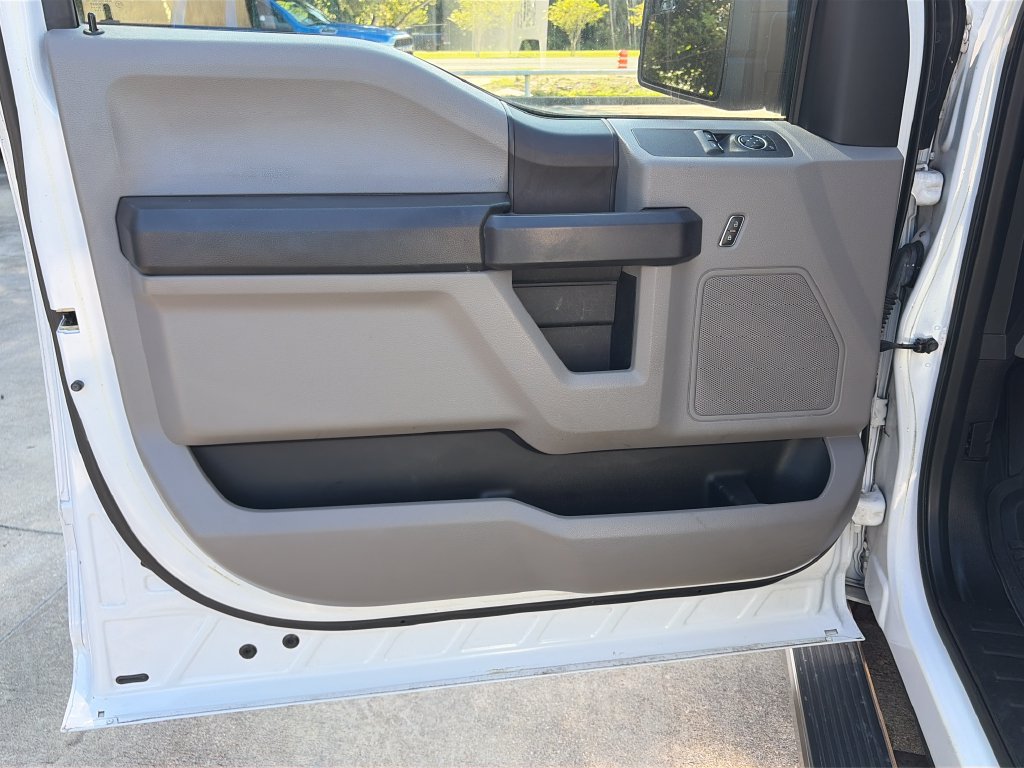 Certified 2018 Ford F150 XL w/ Equipment Group 101A Mid RWD image 15