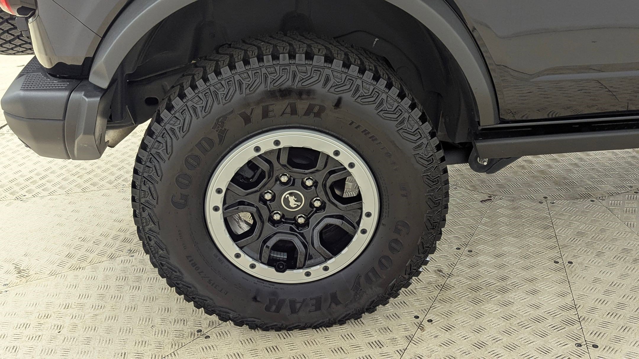 Certified 2023 Ford Bronco Badlands w/ Sasquatch Package image 11