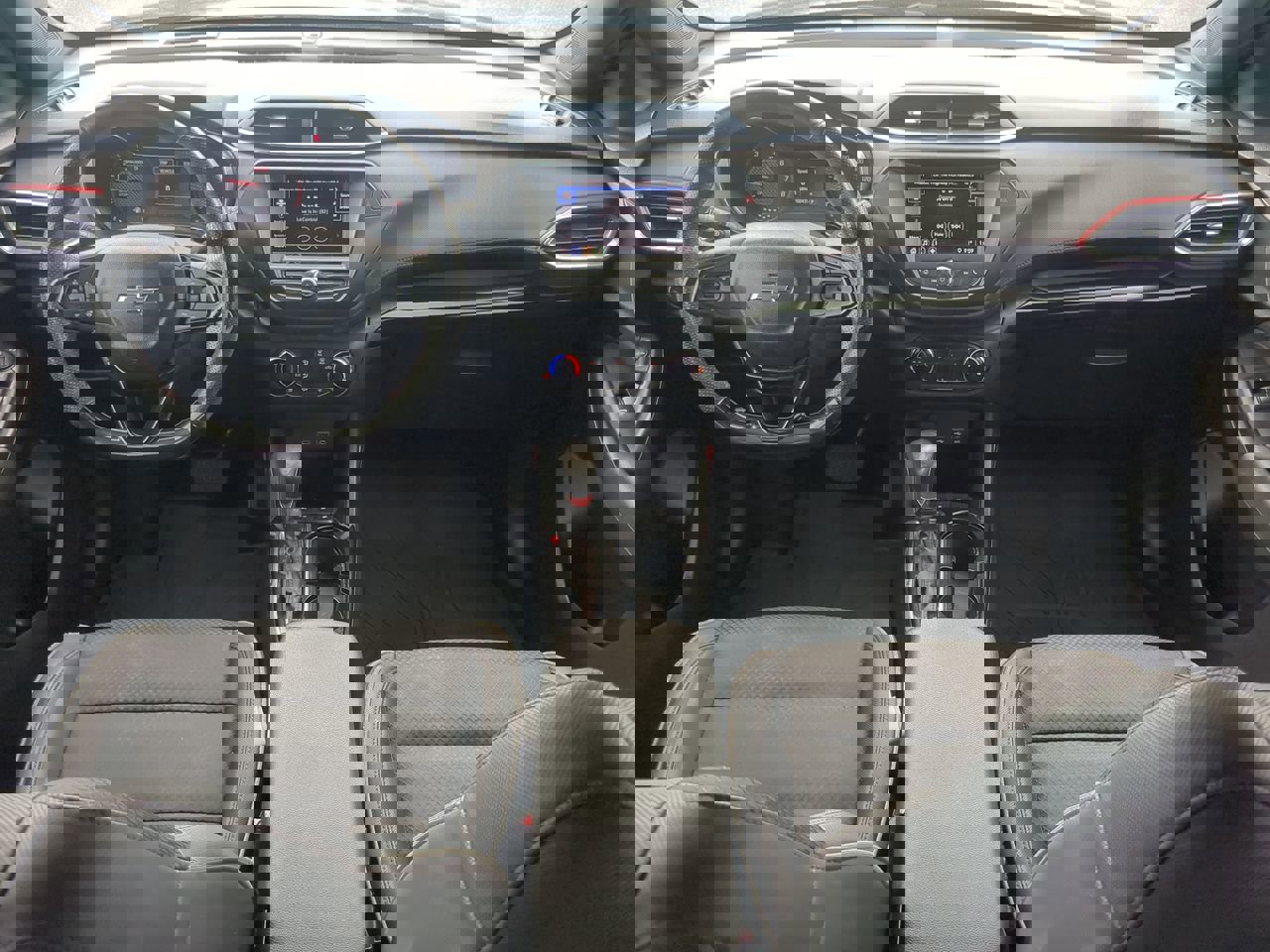 Used 2022 Chevrolet TrailBlazer RS image 15