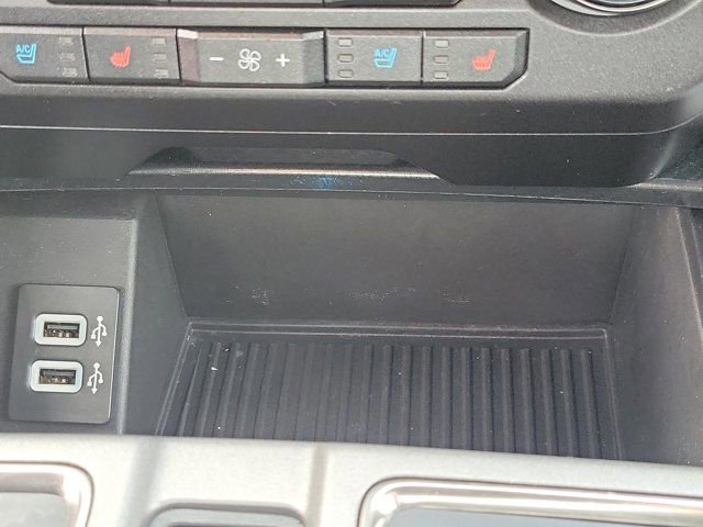 Certified 2017 Ford F150 Raptor w/ Equipment Group 802A Luxury image 29