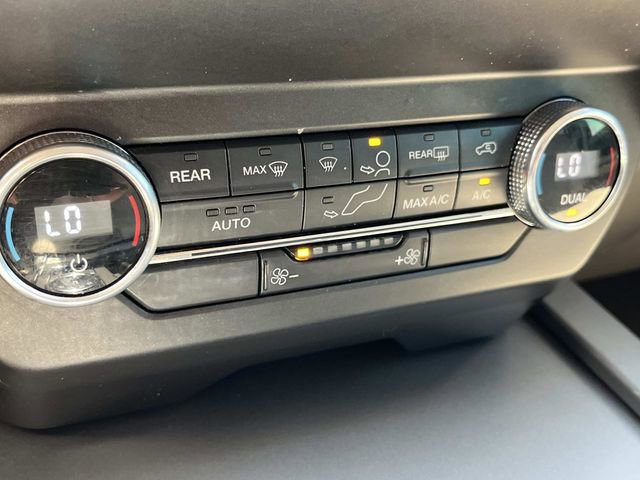 Certified 2019 Ford Expedition XLT w/ Equipment Group 201A RWD image 39