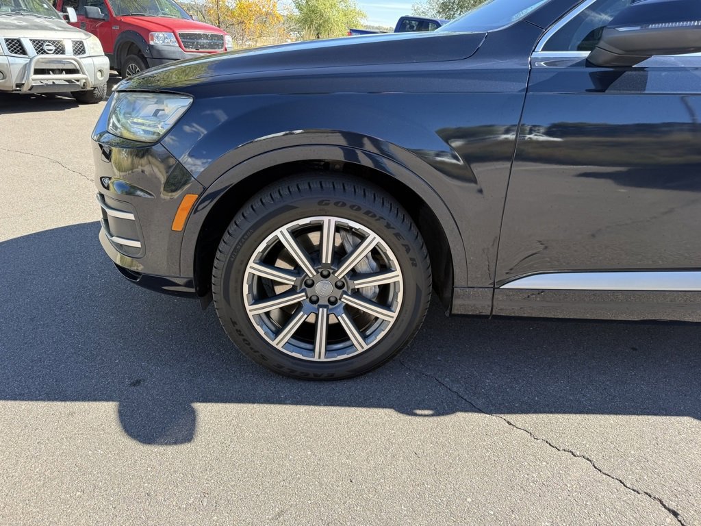 Used 2017 Audi Q7 3.0T Premium Plus image 30