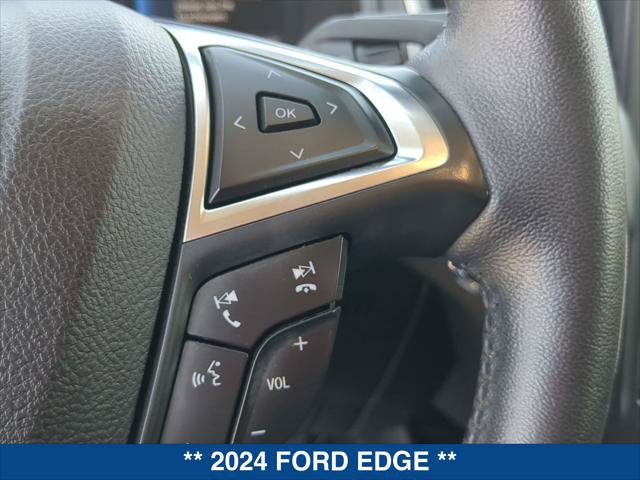 Certified 2024 Ford Edge SEL w/ Convenience Package AWD/4WD image 15