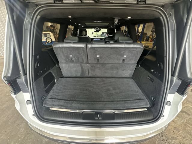 Used 2022 Jeep Grand Wagoneer Series III AWD/4WD image 26