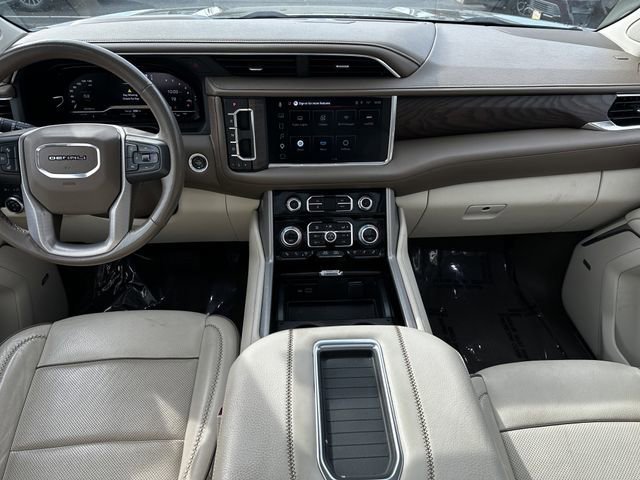 Used 2023 GMC Yukon Denali image 17