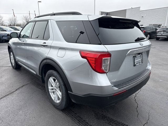 Certified 2024 Ford Explorer XLT AWD/4WD image 5
