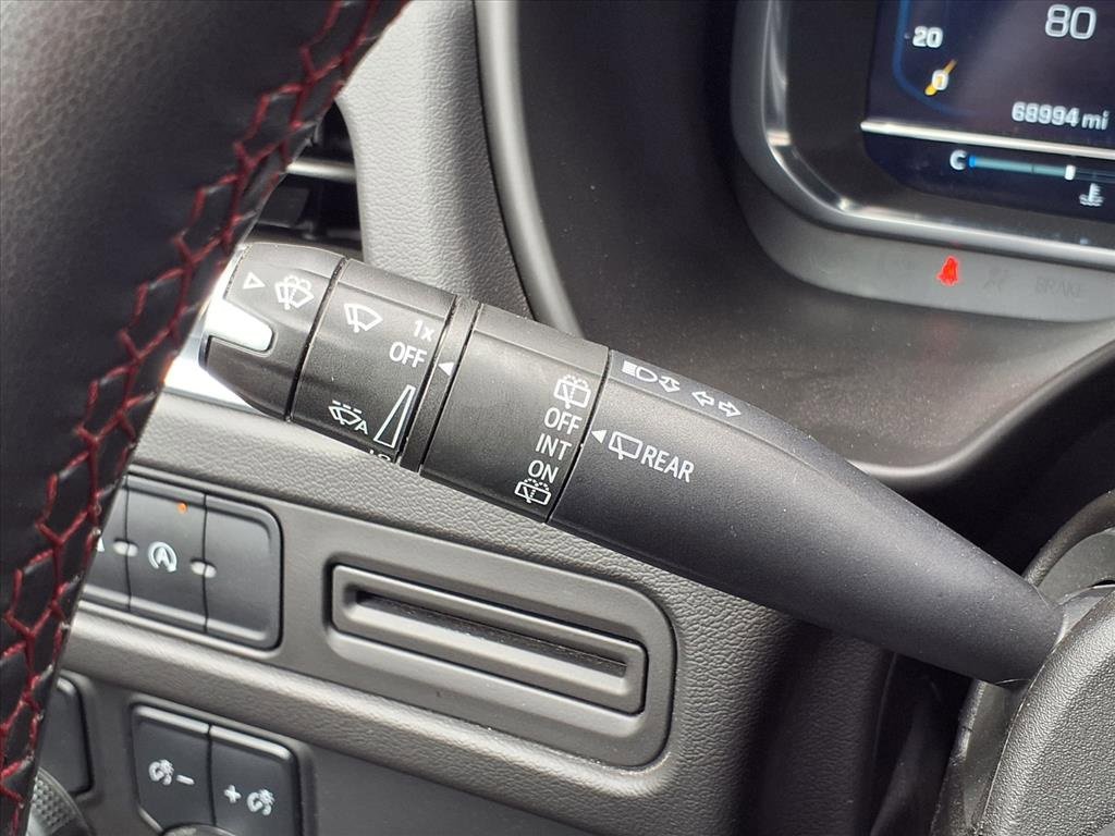 Used 2024 Chevrolet Suburban RST image 30