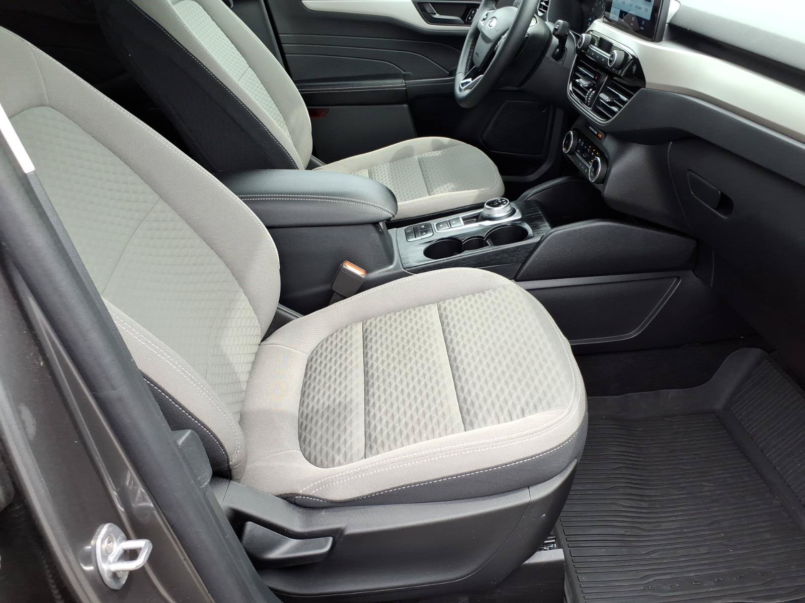 Certified 2022 Ford Escape SE w/ Convenience Package AWD/4WD image 8