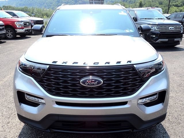 Certified 2023 Ford Explorer ST-Line w/ Class IV Trailer Tow Package AWD/4WD image 13