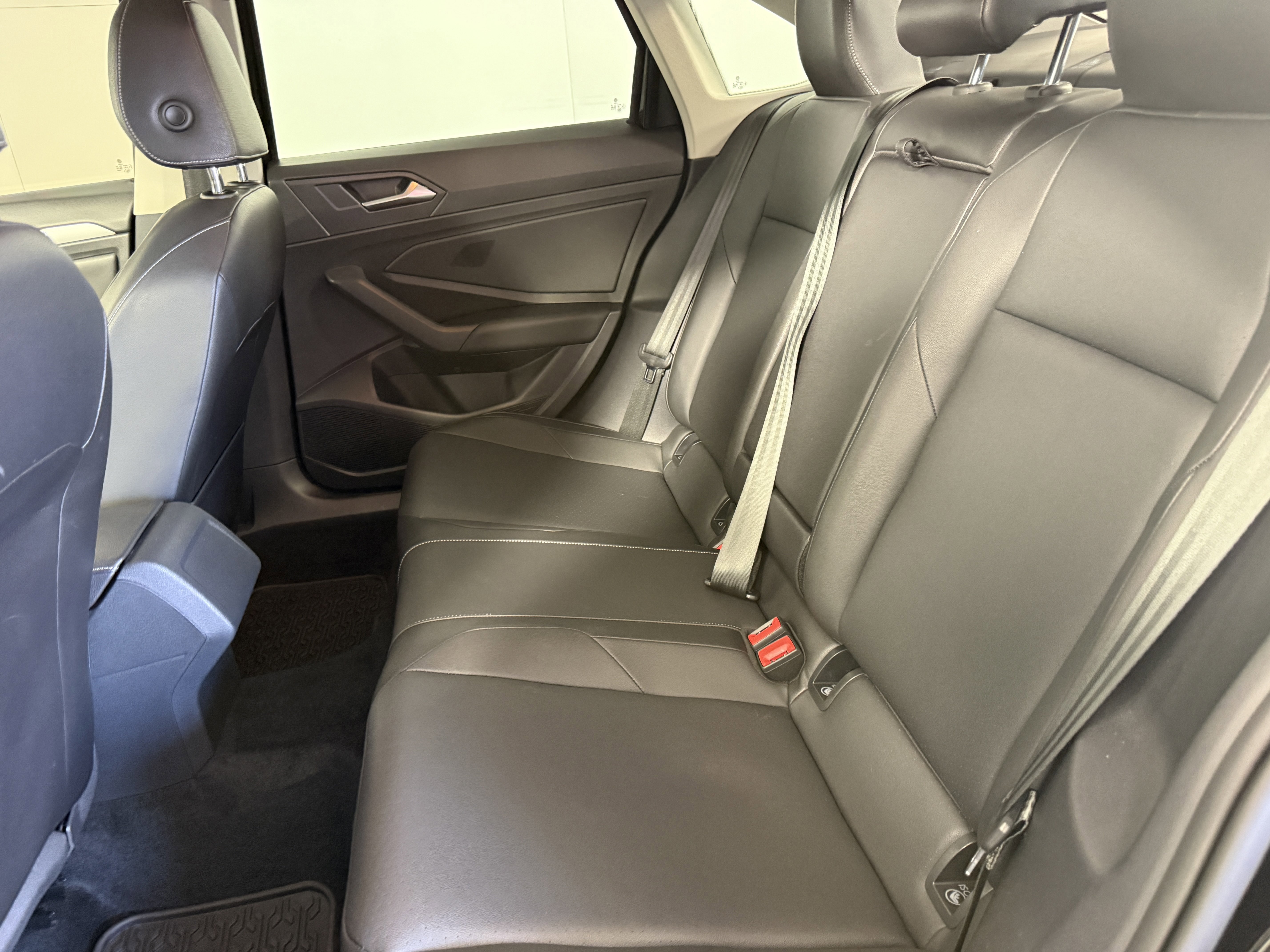 Used 2019 Volkswagen Jetta SE image 14