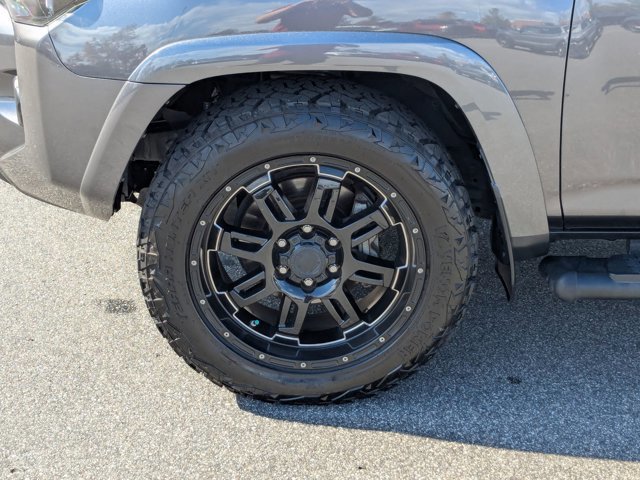 Used 2019 Toyota 4Runner SR5 image 11