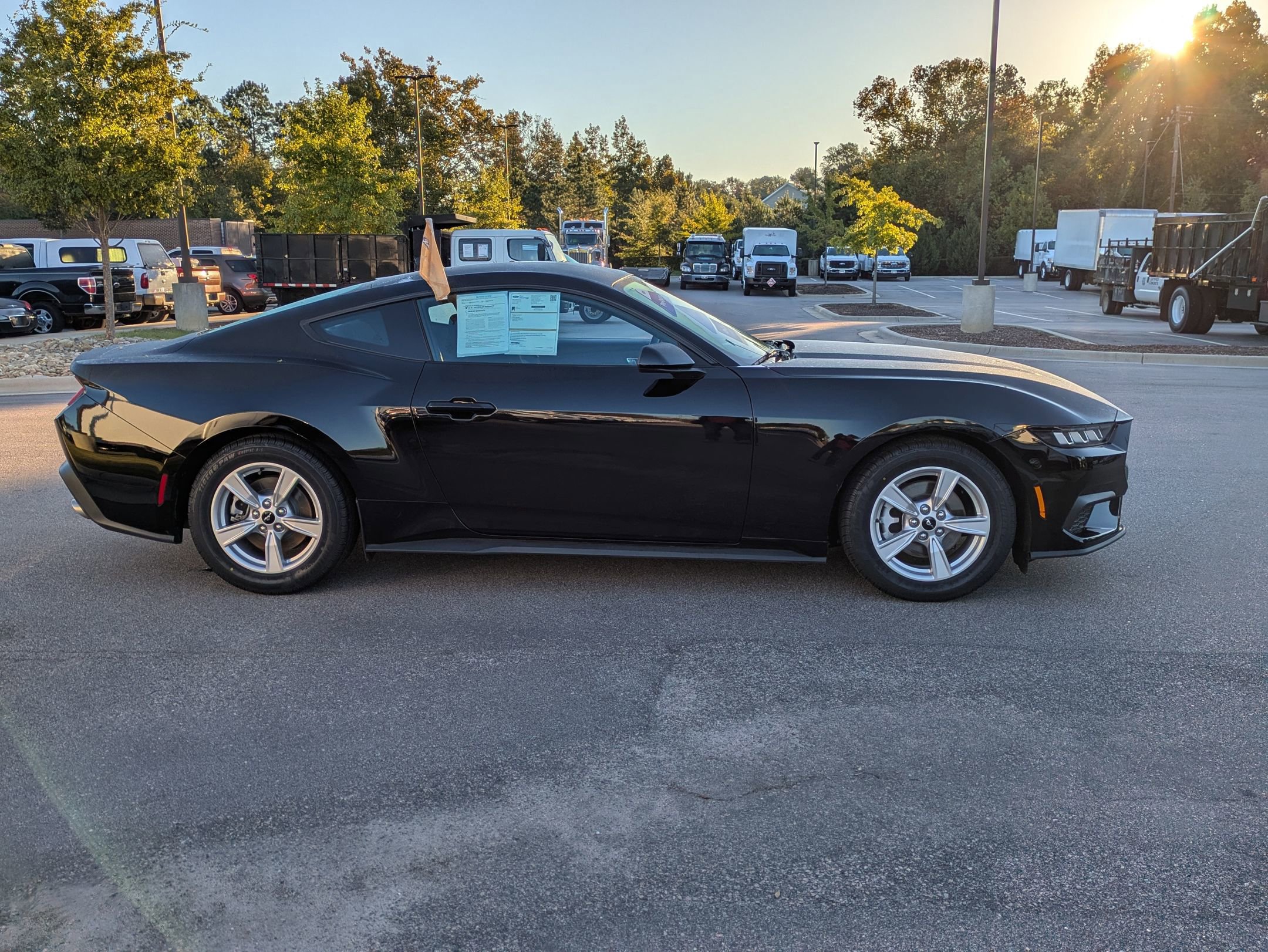 Certified 2024 Ford Mustang Coupe image 7