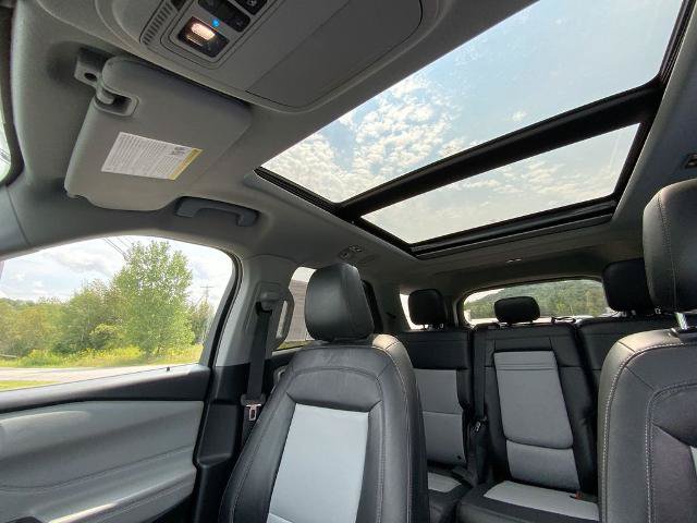 Certified 2023 Ford Explorer XLT w/ Equipment Group 202A AWD/4WD image 22