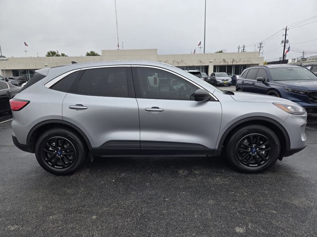 Certified 2022 Ford Escape SE w/ Convenience Package FWD image 4