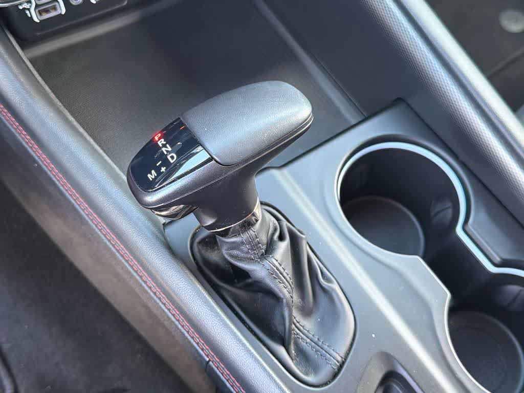 Used 2025 Dodge Durango GT AWD/4WD image 30