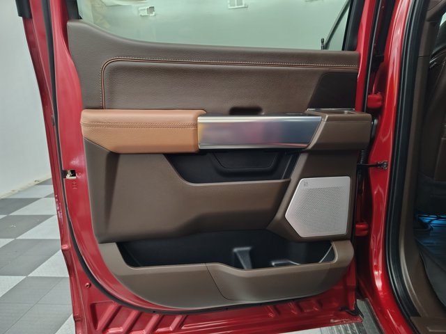 Certified 2025 Ford F150 King Ranch AWD/4WD image 31