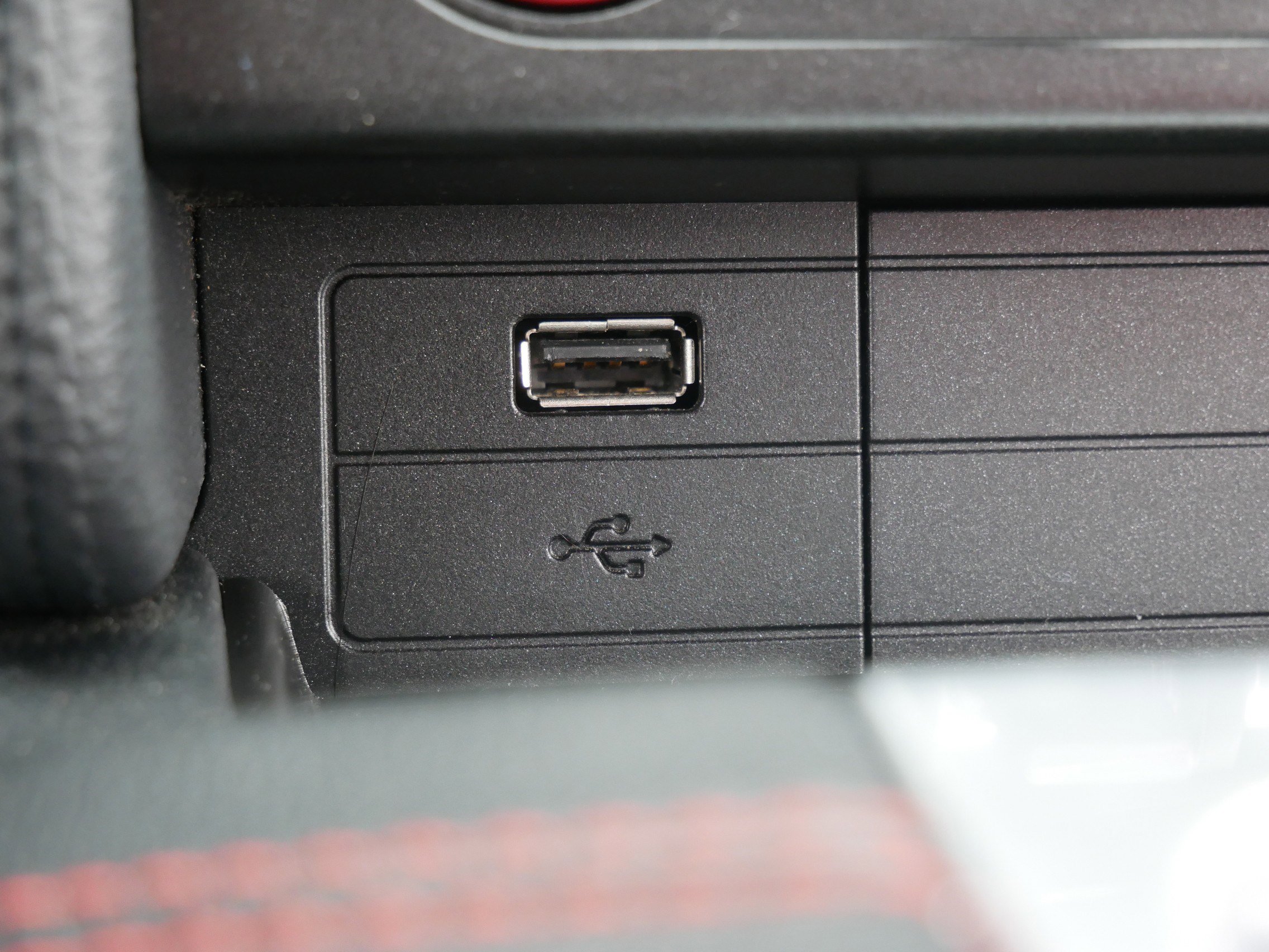 Certified 2022 Ford Mustang GT Premium RWD image 33