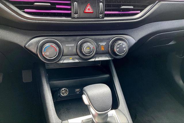 Used 2023 Kia Forte GT-Line w/ GT-Line Premium Package FWD image 31