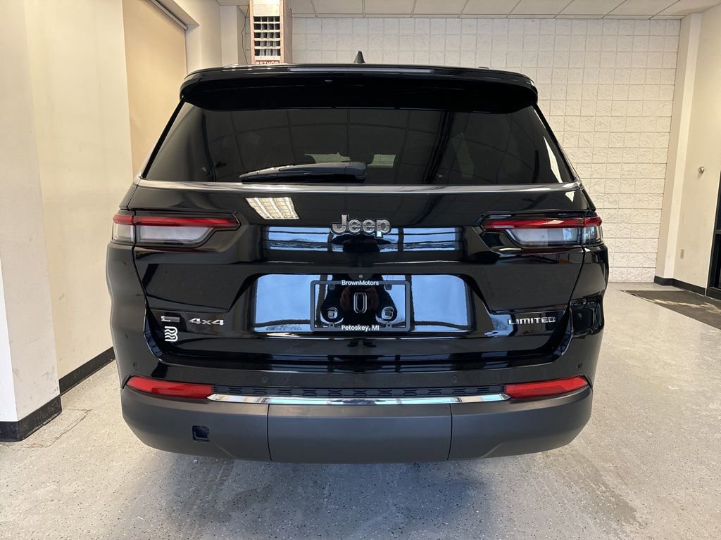 Used 2022 Jeep Grand Cherokee L Limited image 5
