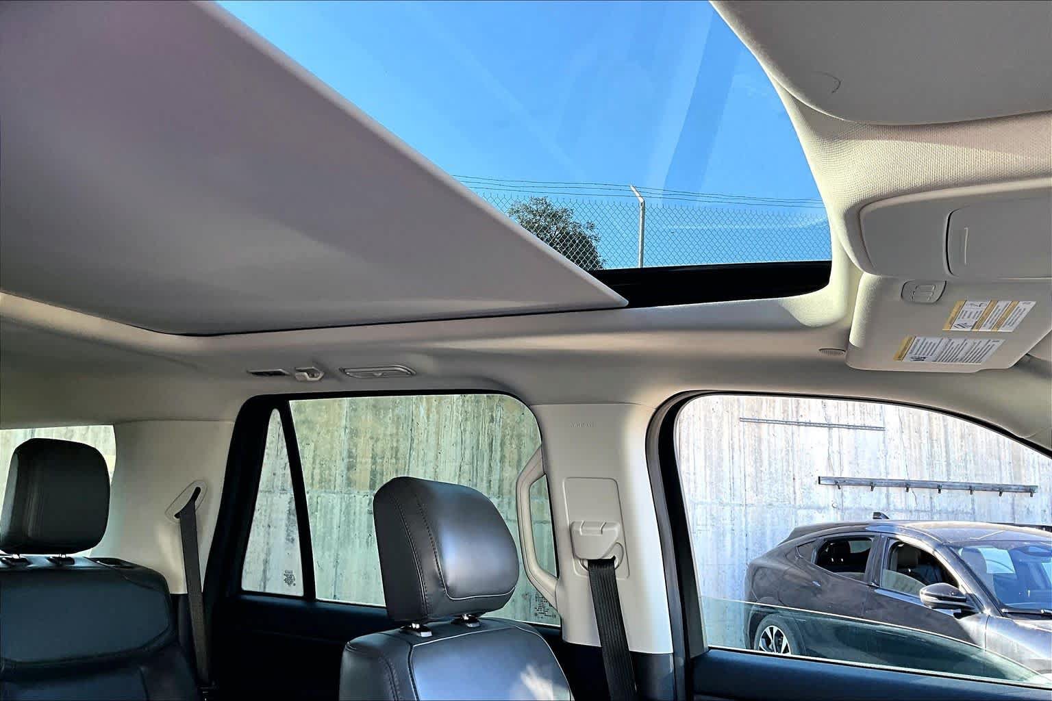 Certified 2025 Ford Expedition Active RWD image 14