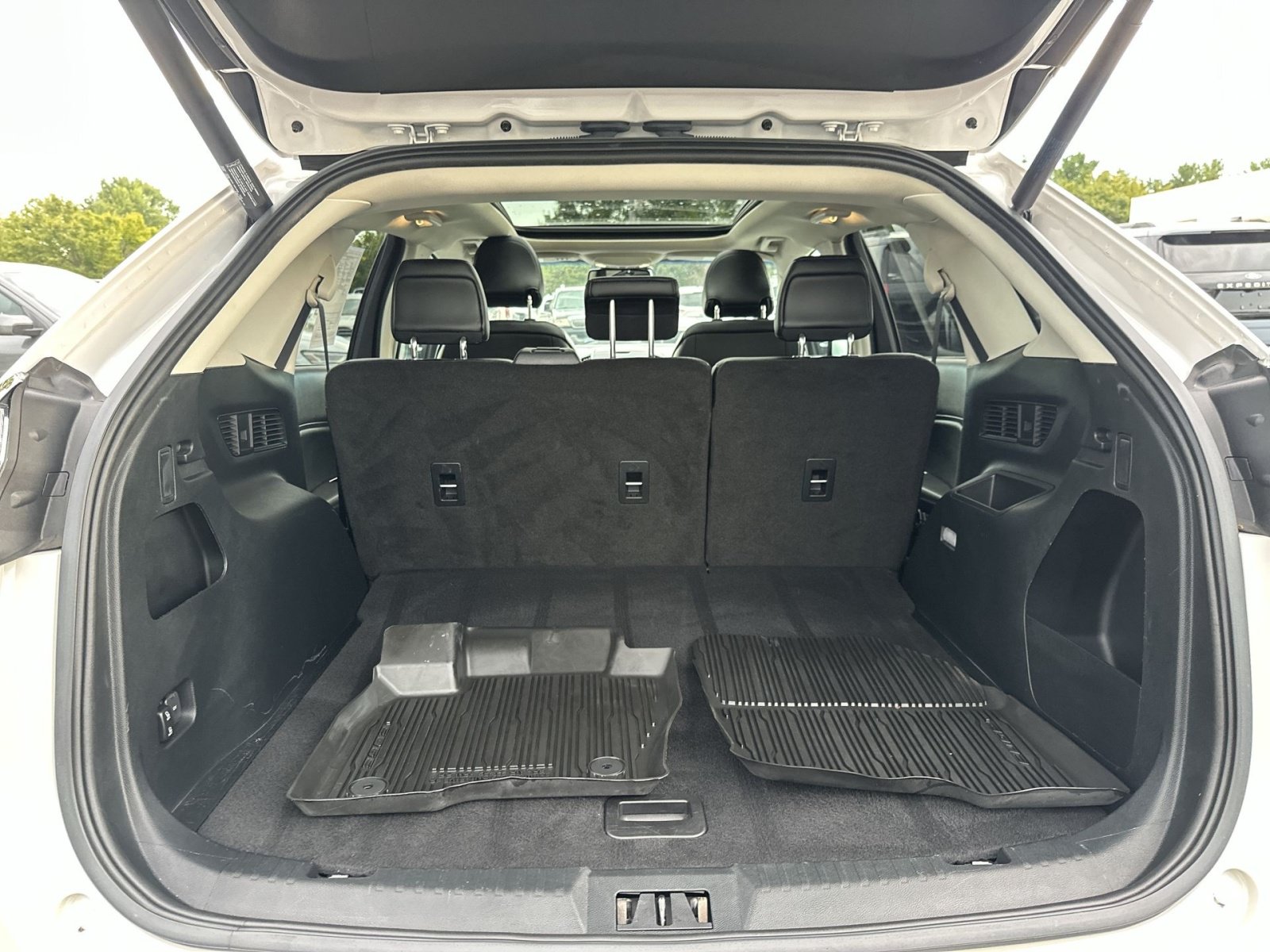 Certified 2019 Ford Edge SEL w/ Equipment Group 201A AWD/4WD image 27