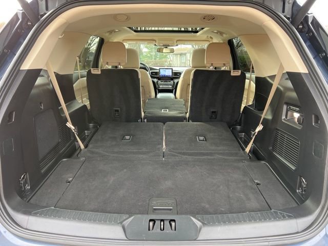 Certified 2021 Ford Explorer Limited w/ Equipment Group 301A image 31