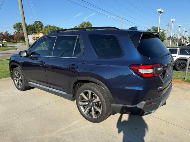 Used 2024 Honda Pilot Elite image 8