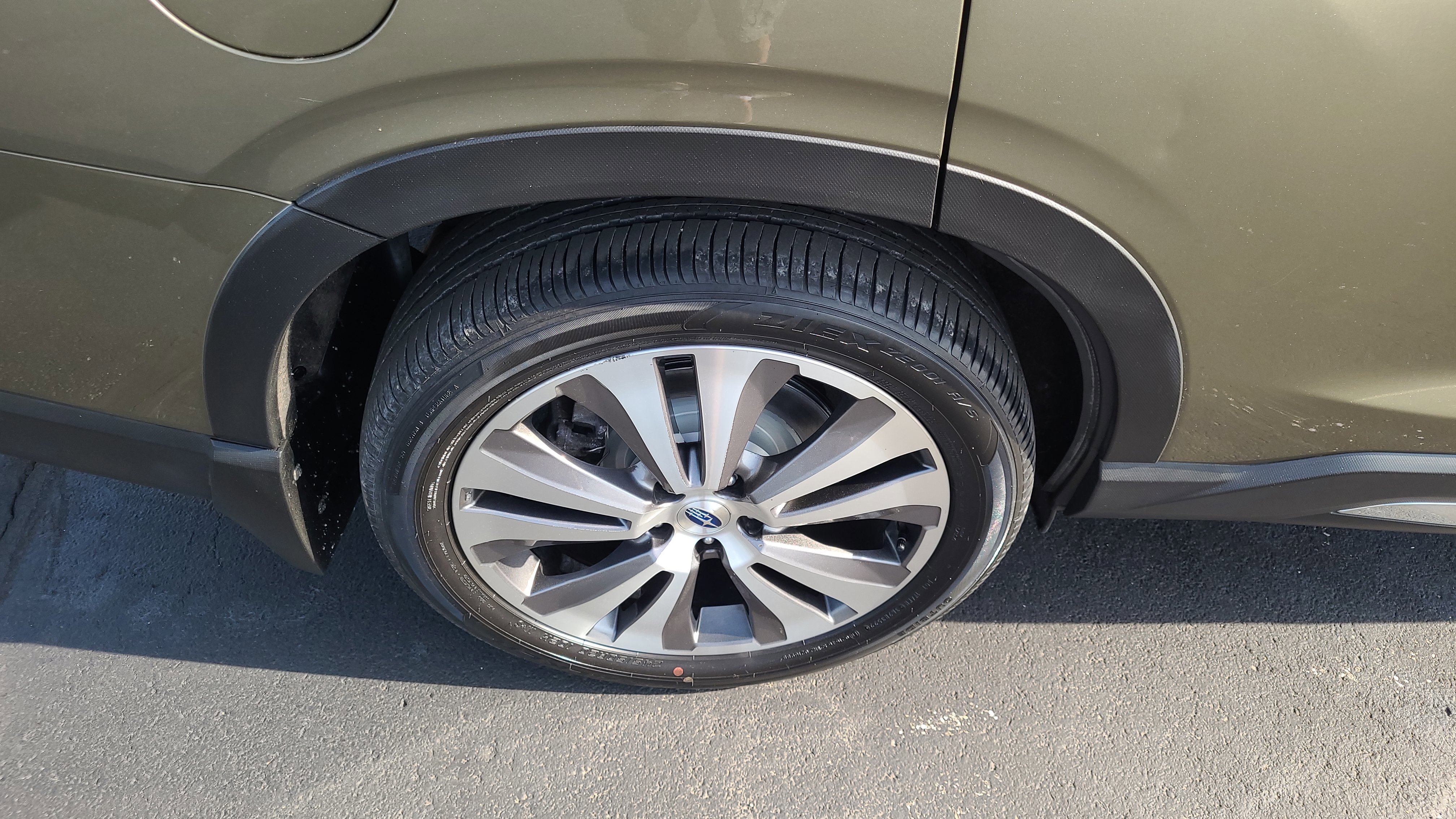 Used 2022 Subaru Ascent Limited w/ Technology Package image 10