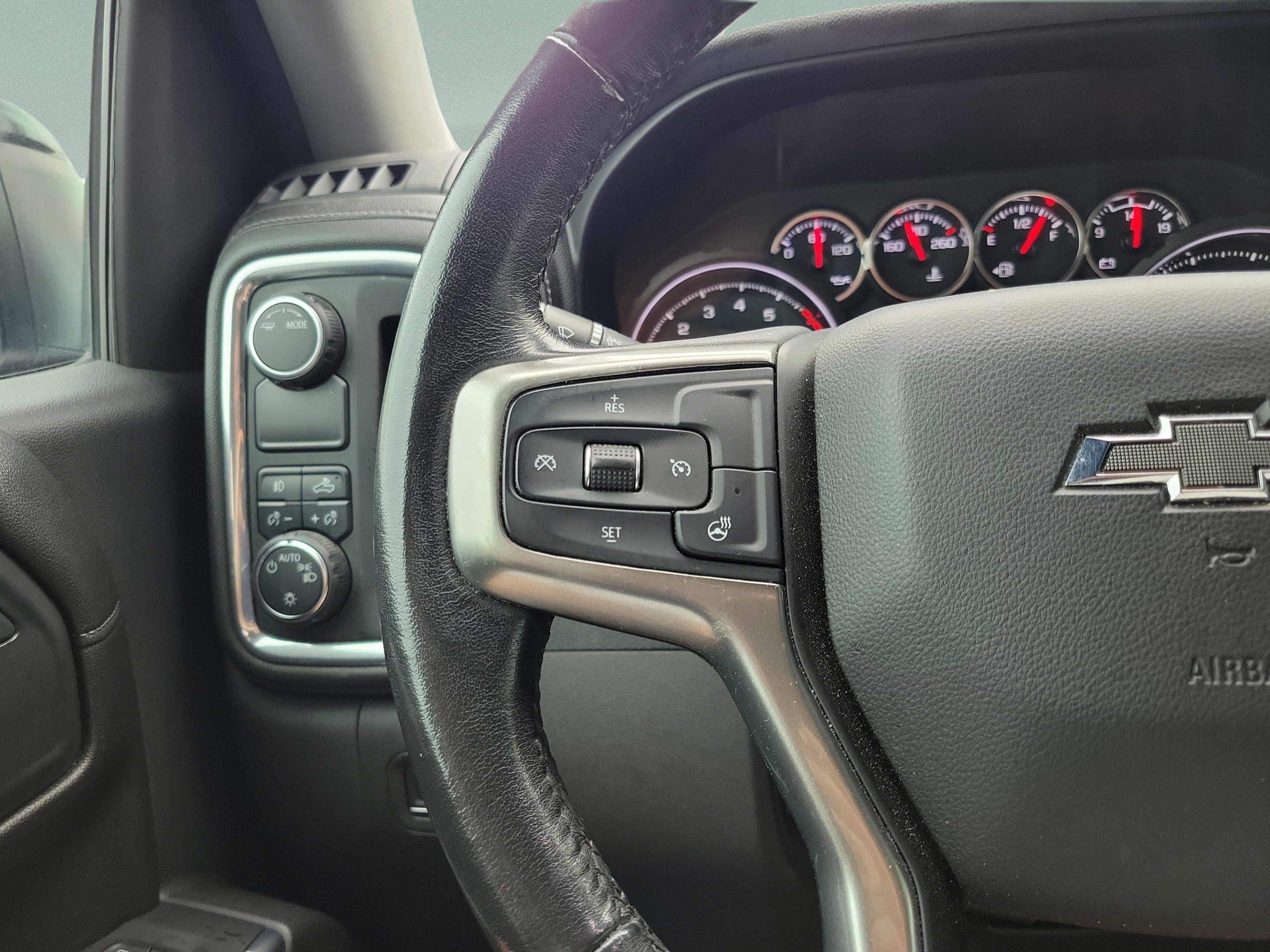 Used 2021 Chevrolet Silverado 1500 RST w/ Texas Edition Plus RWD image 21