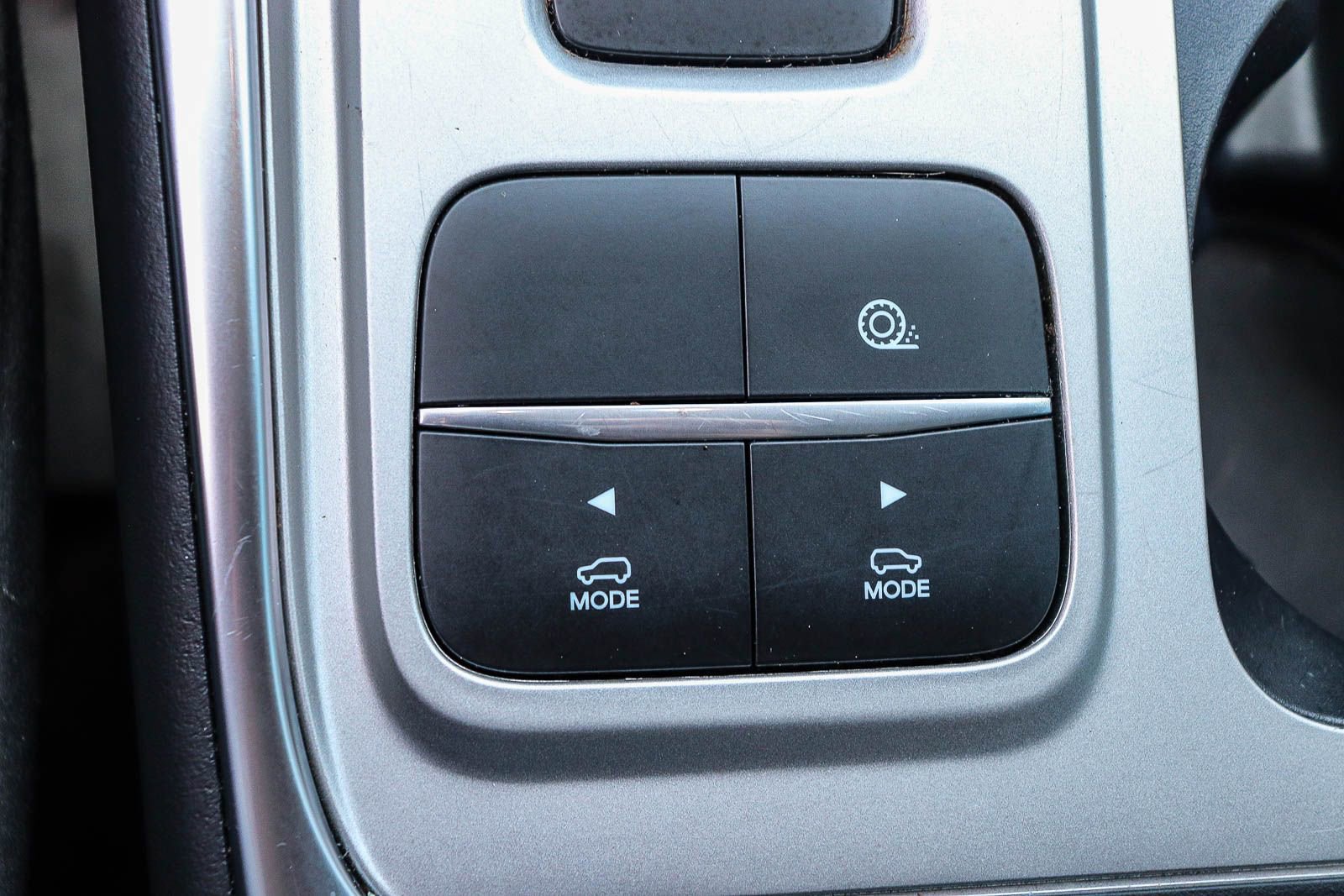 Certified 2023 Ford Explorer XLT w/ Equipment Group 202A image 24