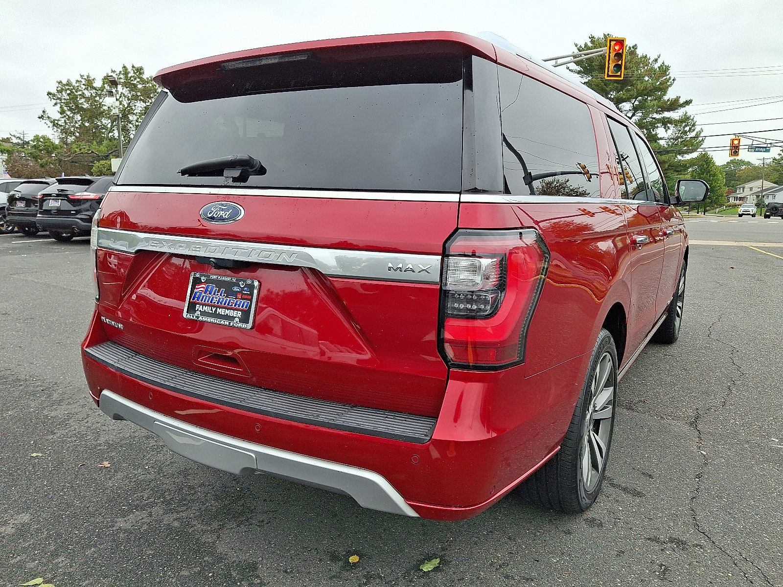 Certified 2020 Ford Expedition Max Platinum image 4