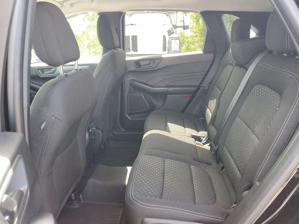 Certified 2023 Ford Escape Active AWD/4WD image 16