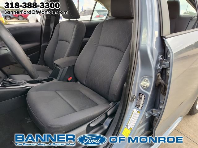 Used 2023 Toyota Corolla LE image 16