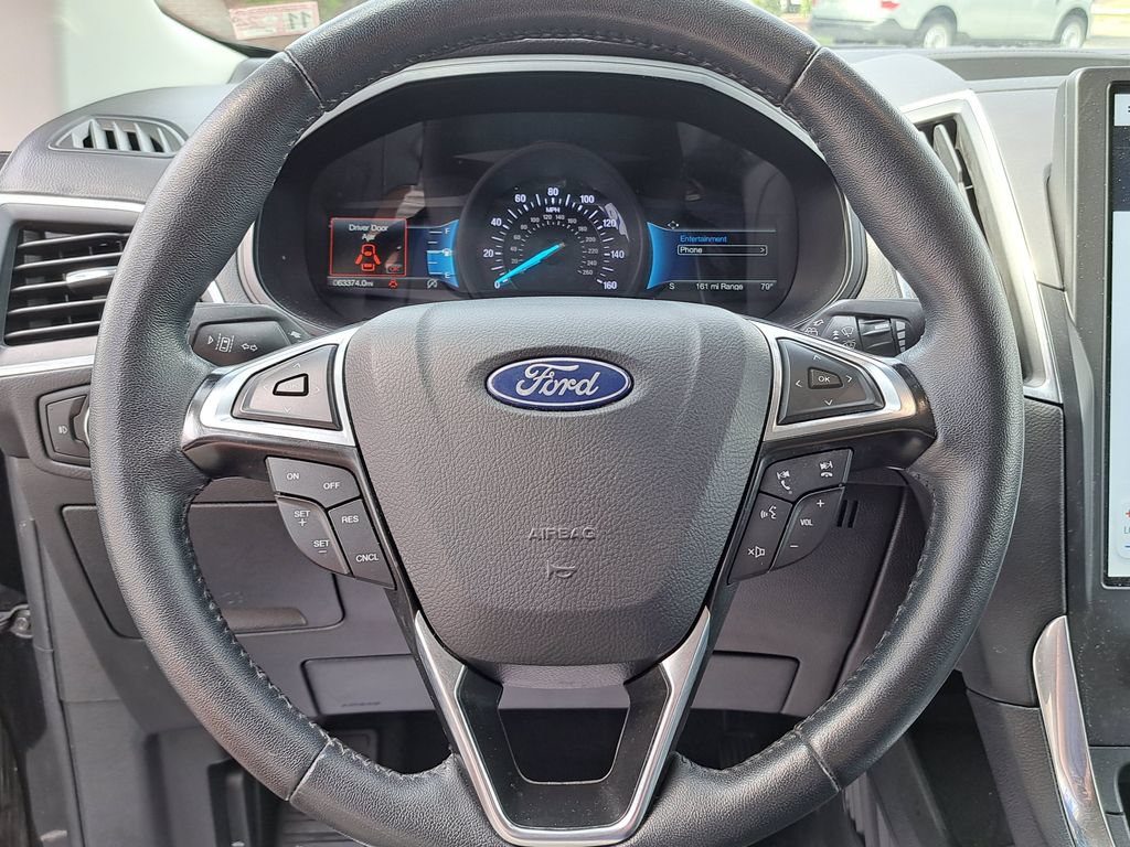 Certified 2024 Ford Edge Titanium AWD/4WD image 8