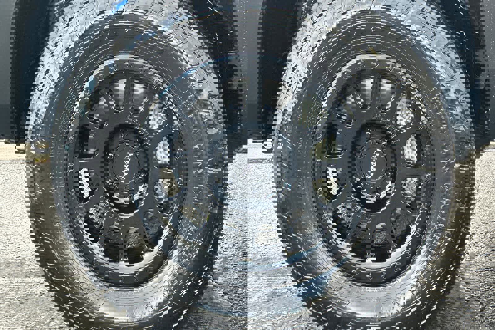 Used 2025 Toyota Land Cruiser image 26