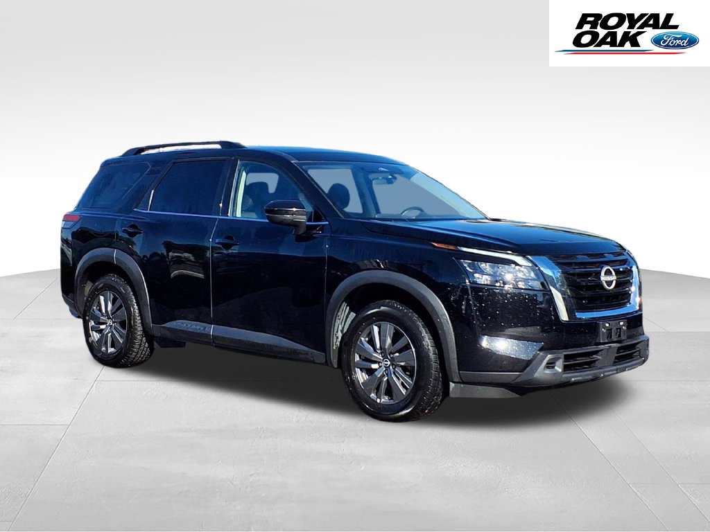 Used 2025 Nissan Pathfinder SV