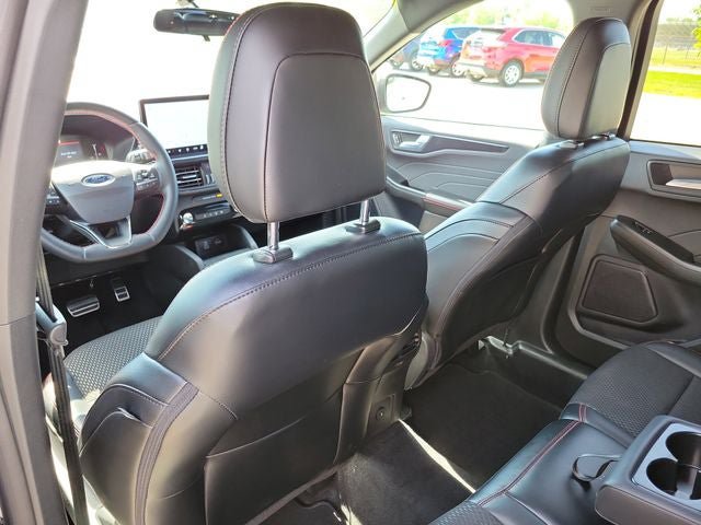 Certified 2024 Ford Escape ST-Line w/ Tech Pack #1 AWD/4WD image 25
