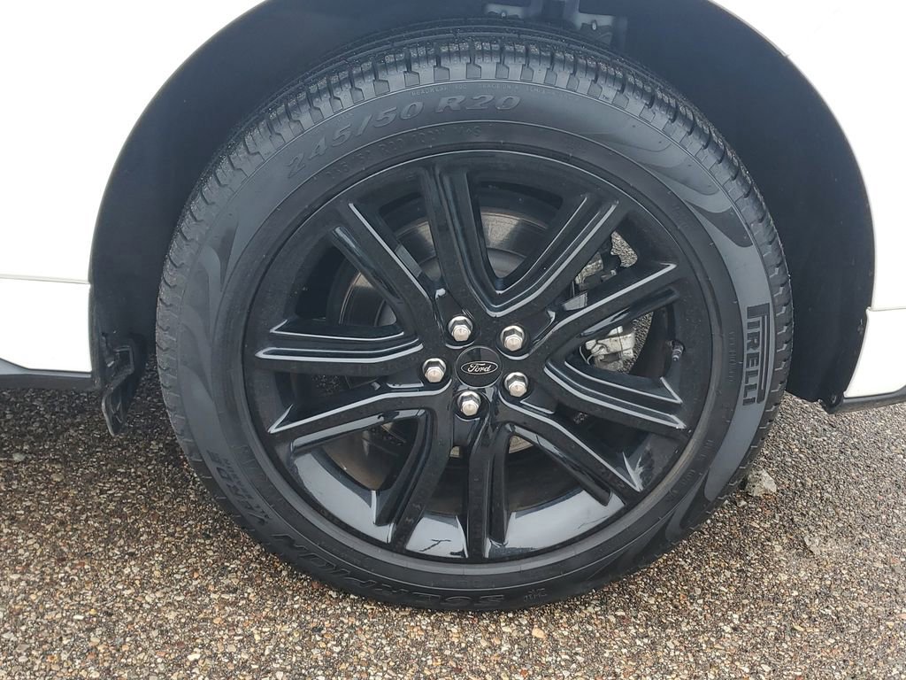 Certified 2024 Ford Edge ST-Line image 6